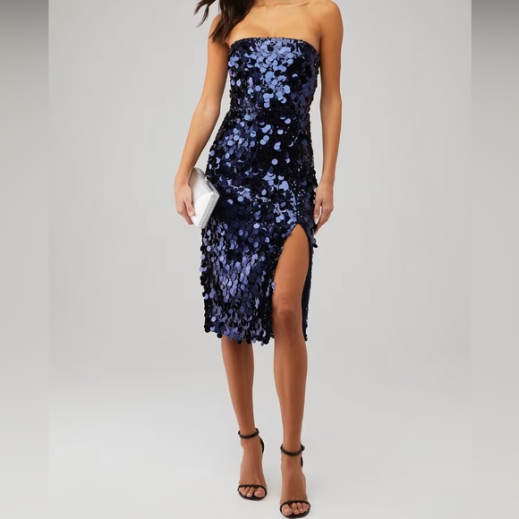 Amanda Uprichard Strapless Sequin Dress in Navy Blue - Picture 2 of 13